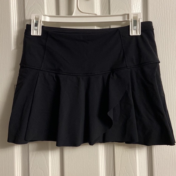 Lululemon Rise Pleated Tennis Skirt - black - Picture 2 of 2